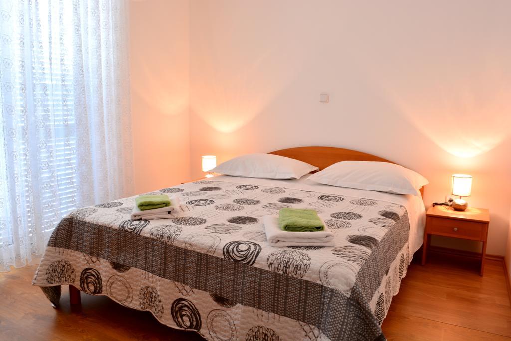 Apartments M&B Podstrana Bagian luar foto